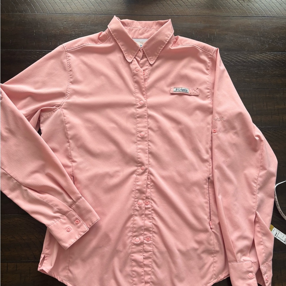 Columbia Pink Button-Up Women's Top - Picture 2 of 12